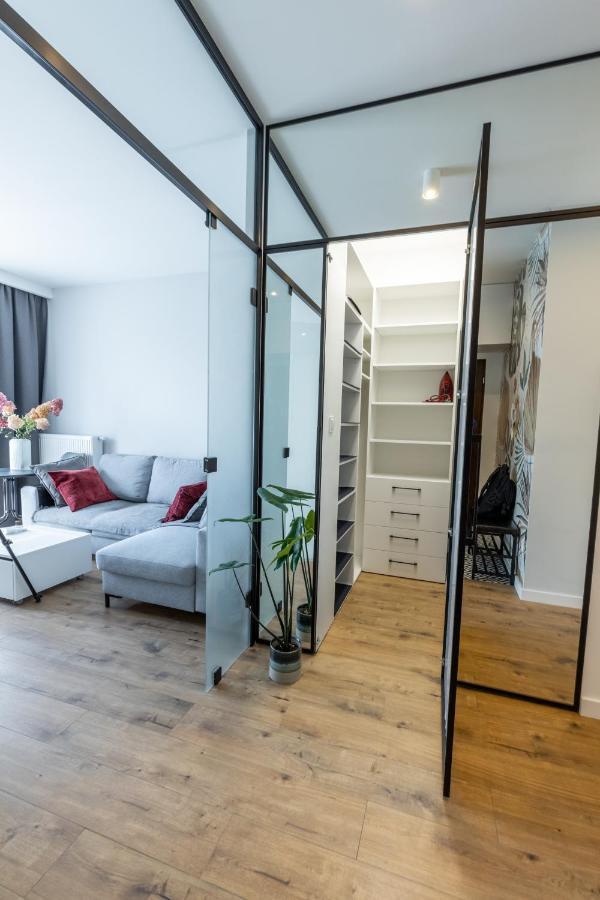 Apartamento Metro Mlociny 97
